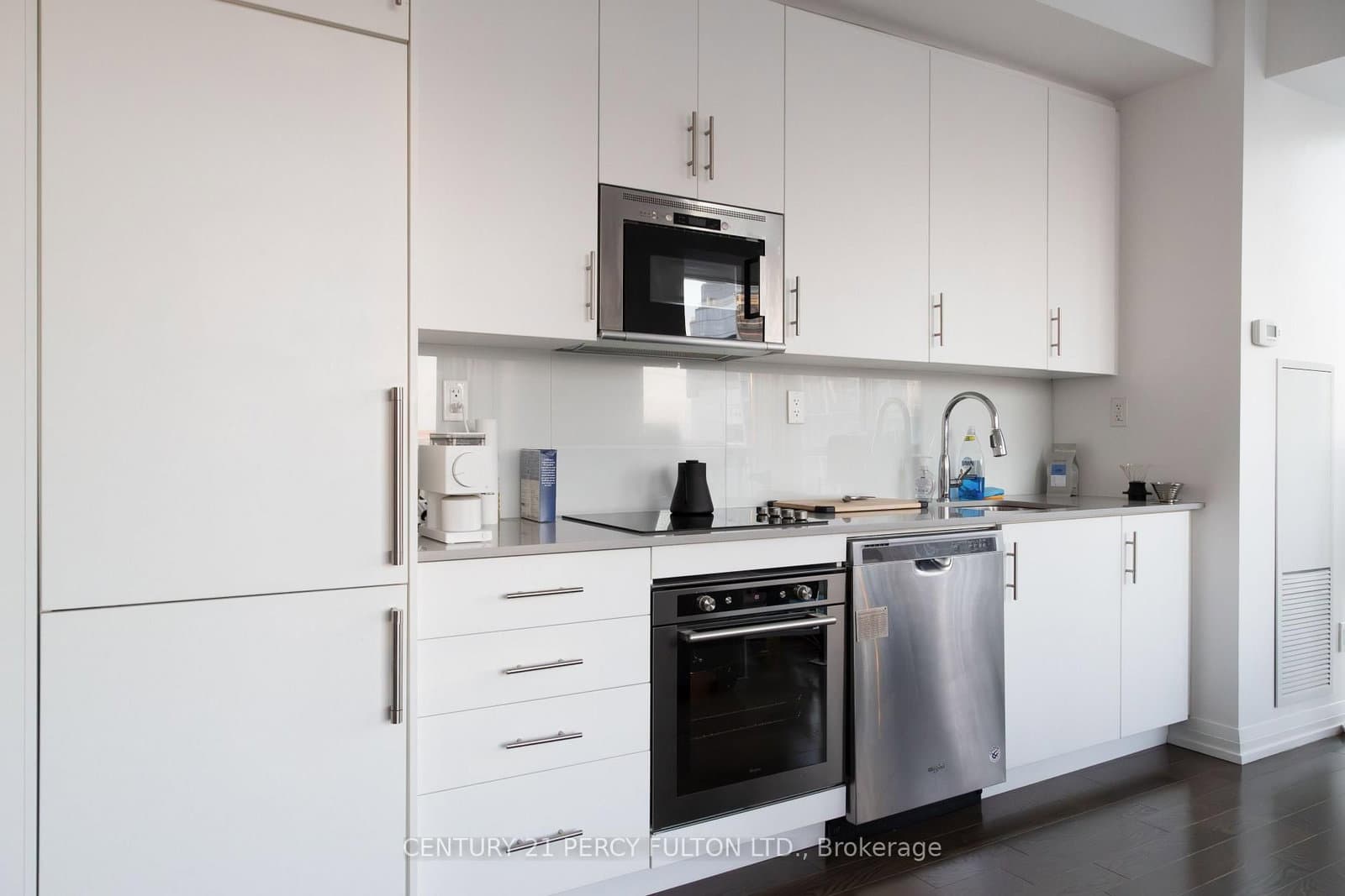 460 Adelaide Street E, Unit 1611 thumbnail 9