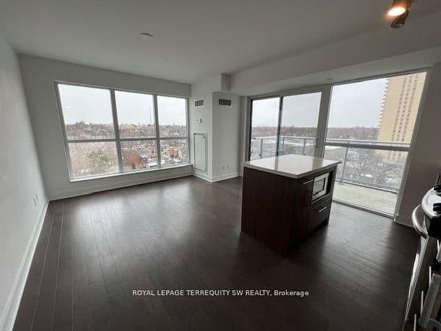 58 Orchard View Boulevard, Unit 902 thumbnail 6