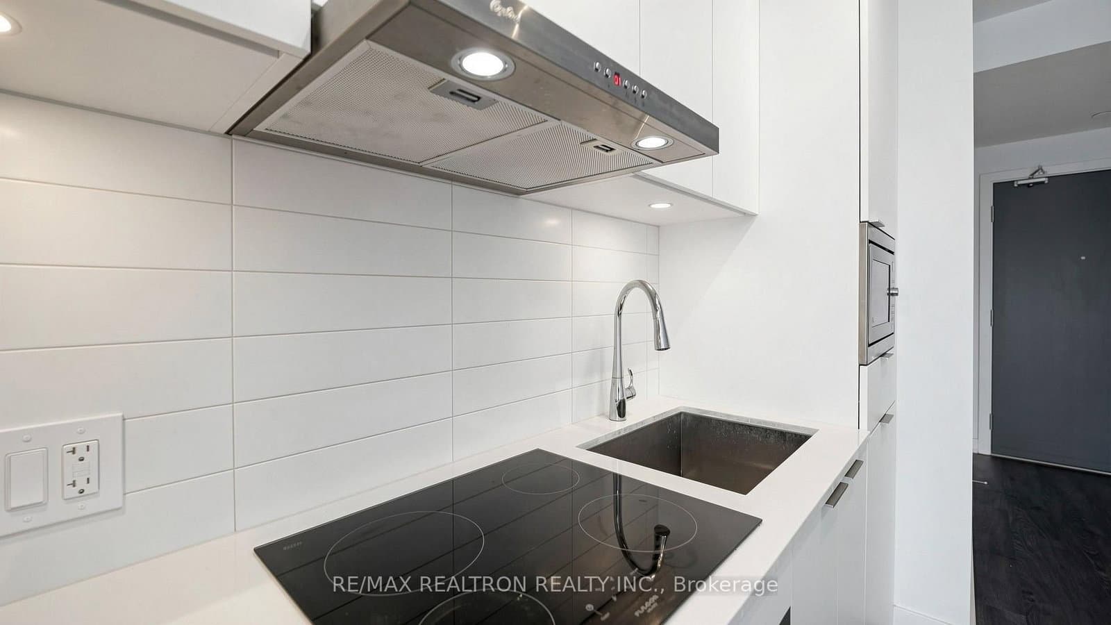 7 Golden Lion Heights, Unit N1105 thumbnail 16