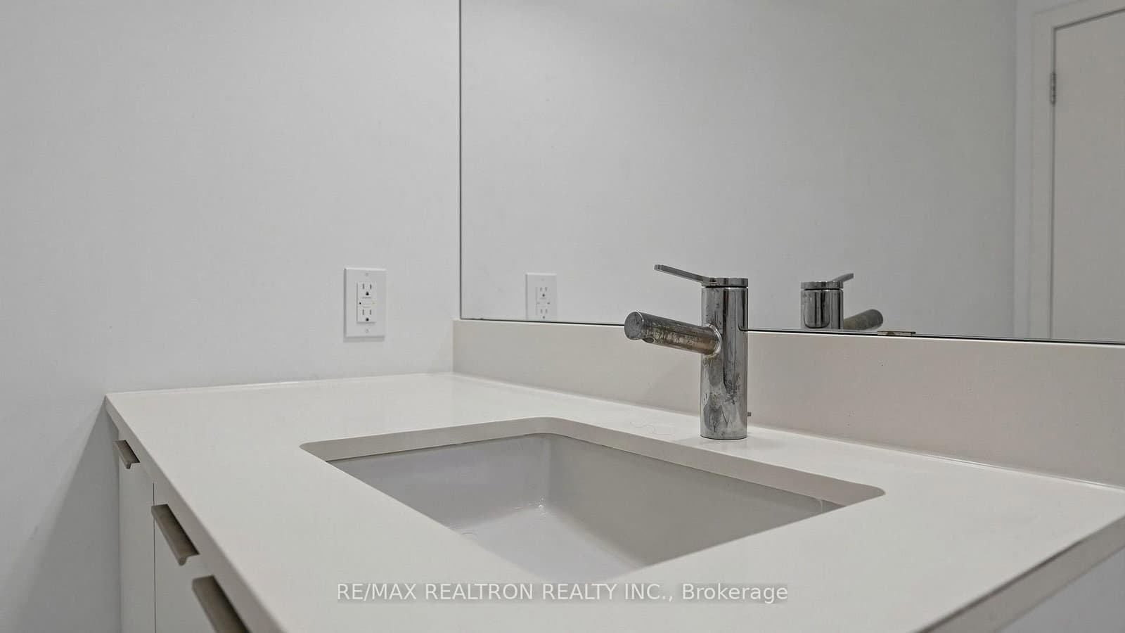7 Golden Lion Heights, Unit N1105 thumbnail 24
