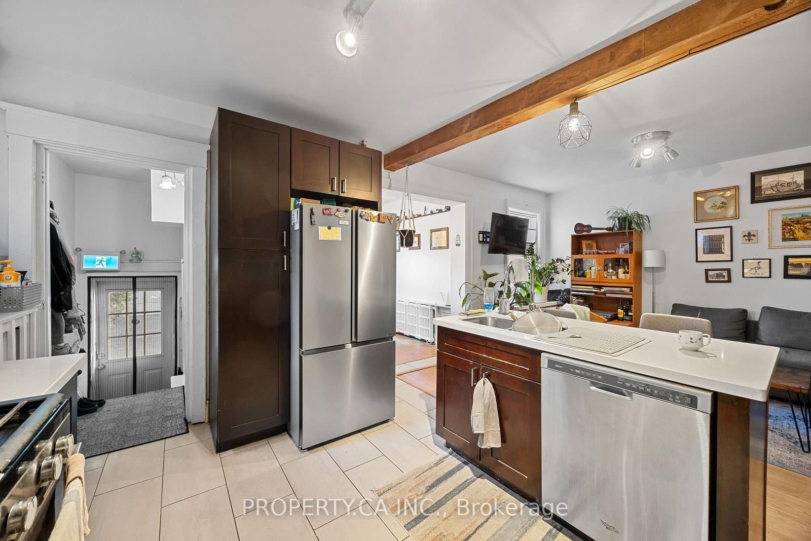 396 Roxton Road thumbnail 11