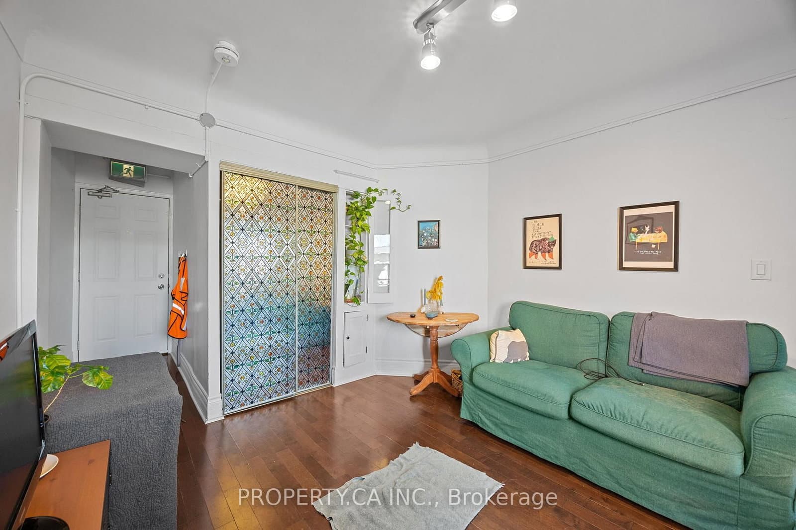 396 Roxton Road thumbnail 16