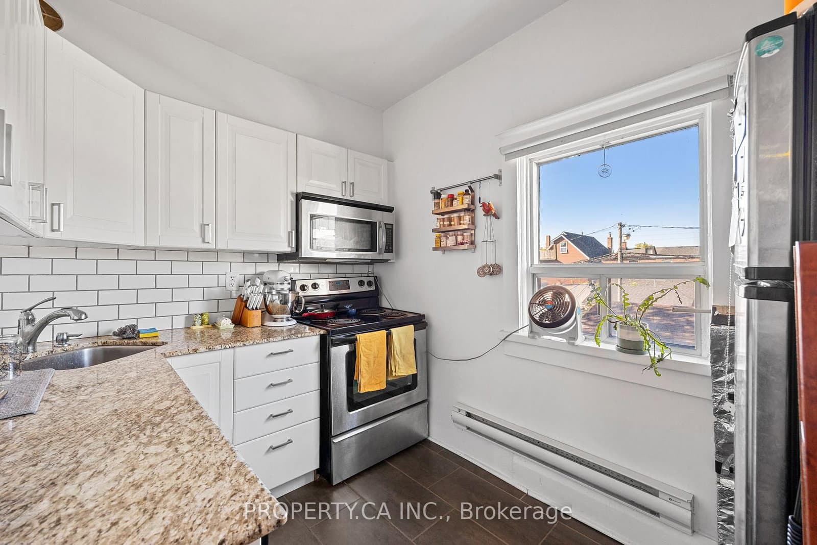 396 Roxton Road thumbnail 19