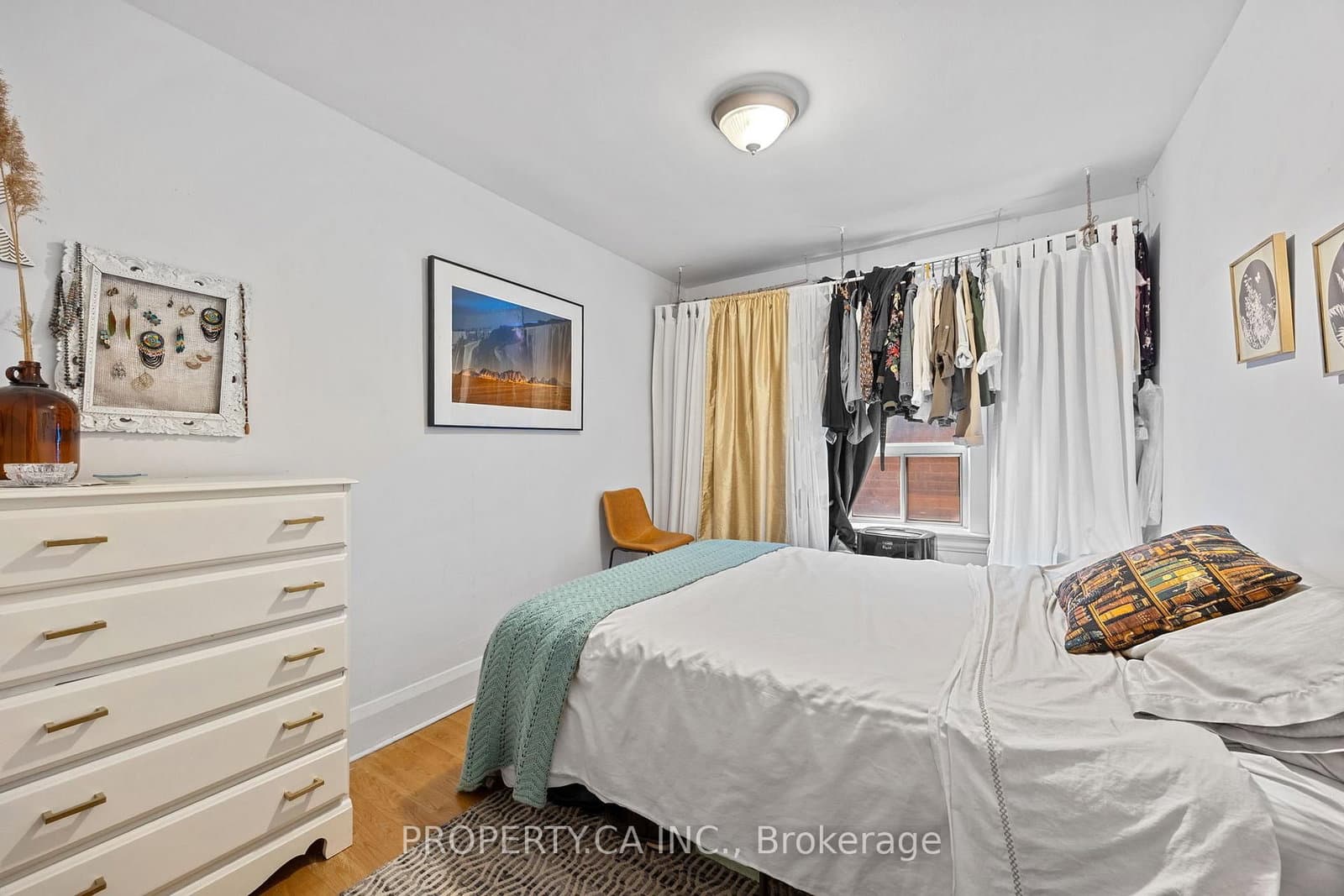 396 Roxton Road thumbnail 26