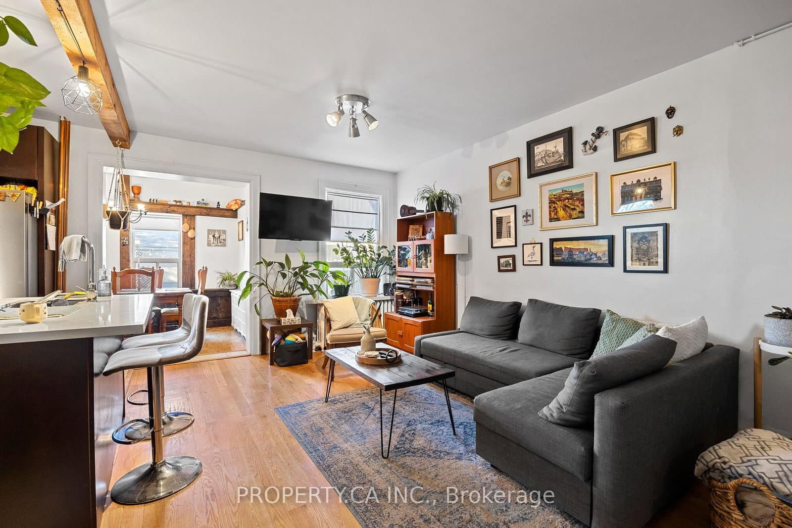396 Roxton Road thumbnail 3
