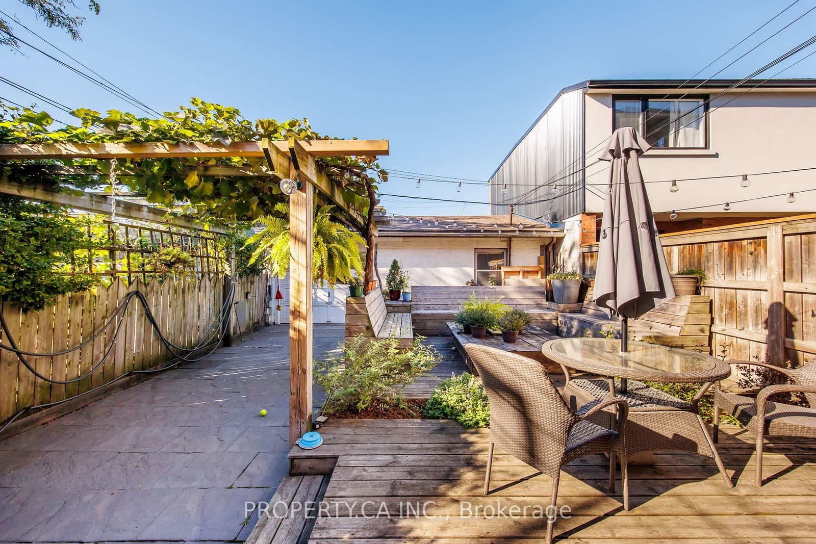 396 Roxton Road thumbnail 35