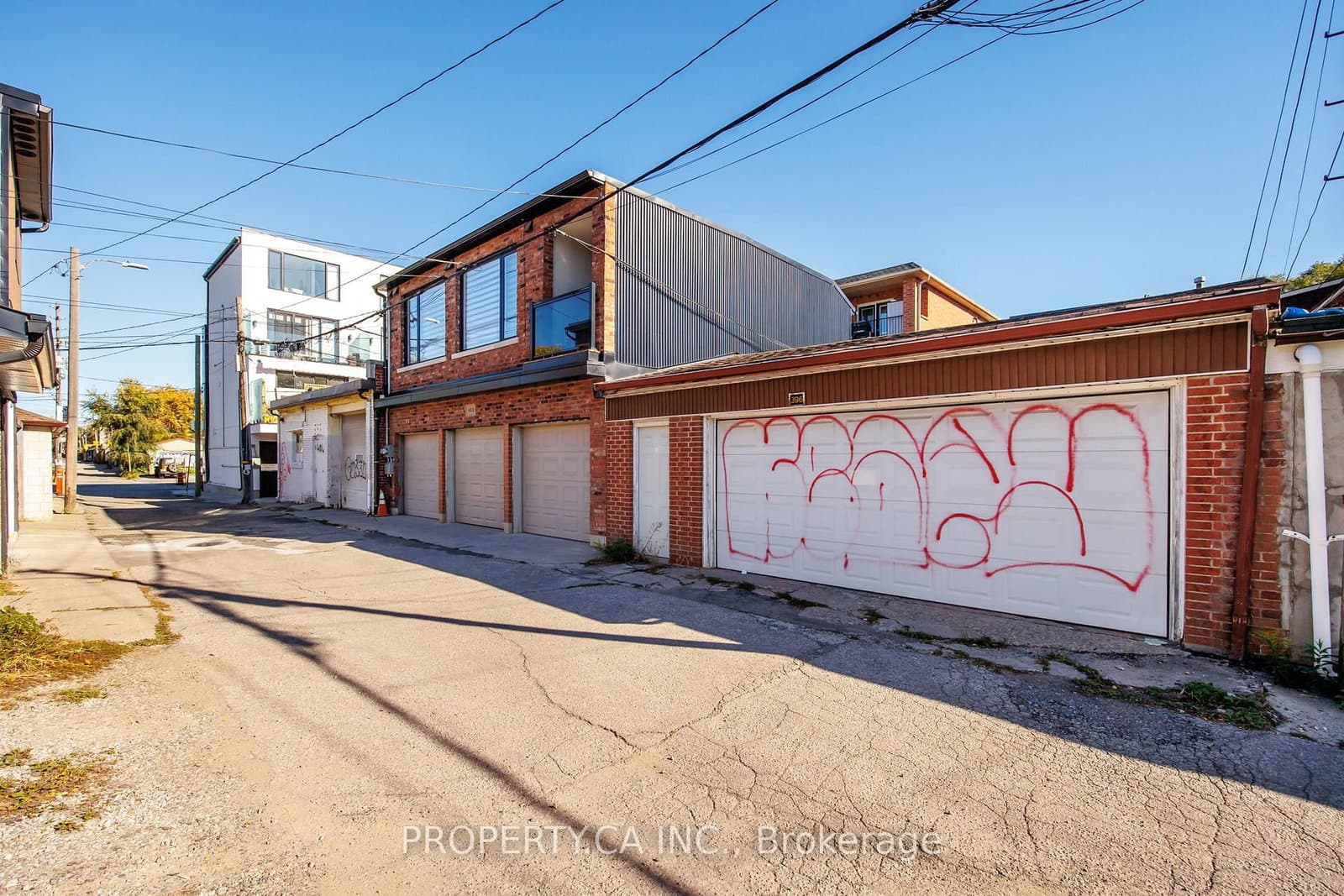 396 Roxton Road thumbnail 37