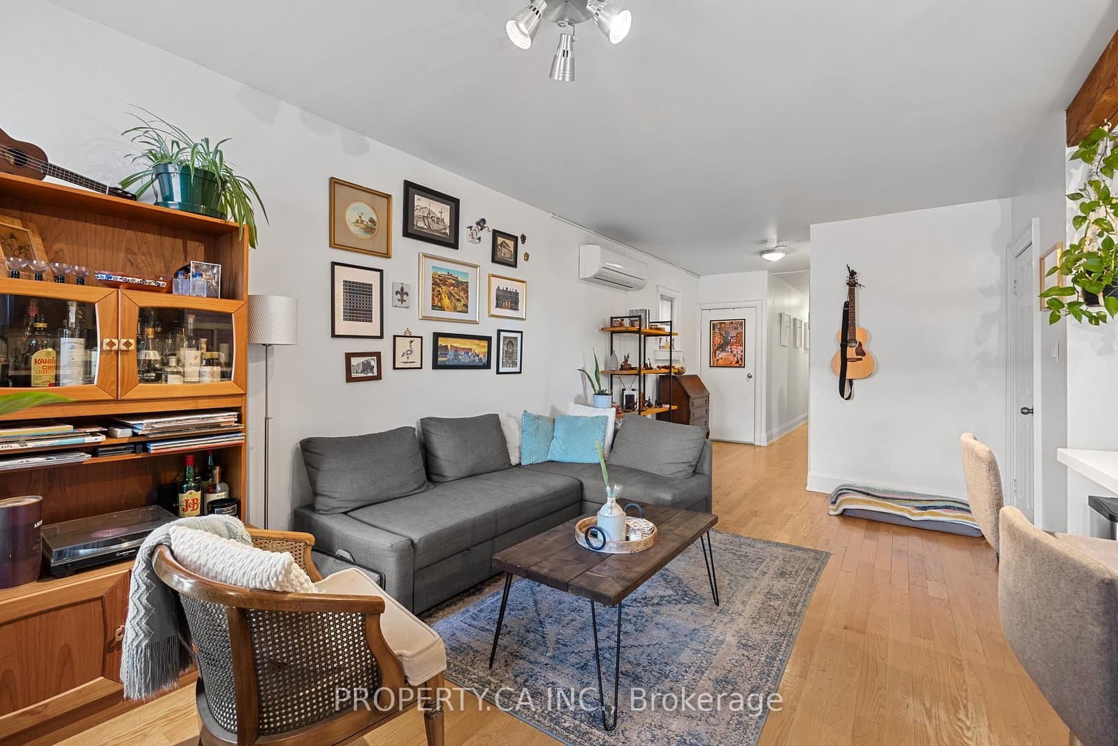 396 Roxton Road thumbnail 4