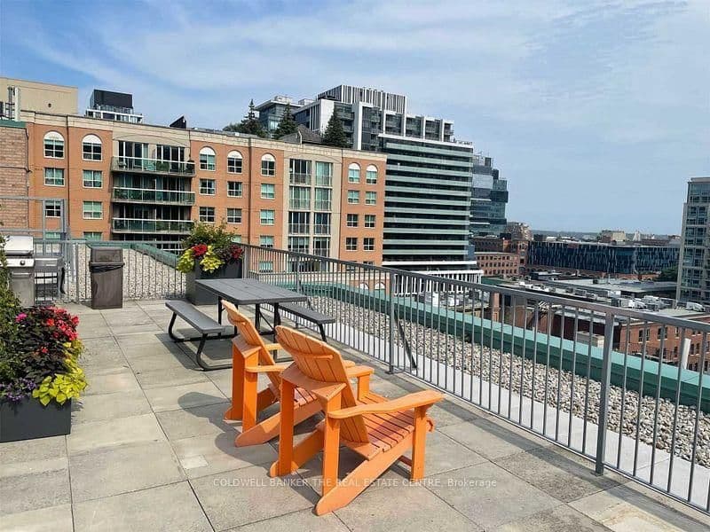 311 Richmond Street E, Unit 704 thumbnail 16