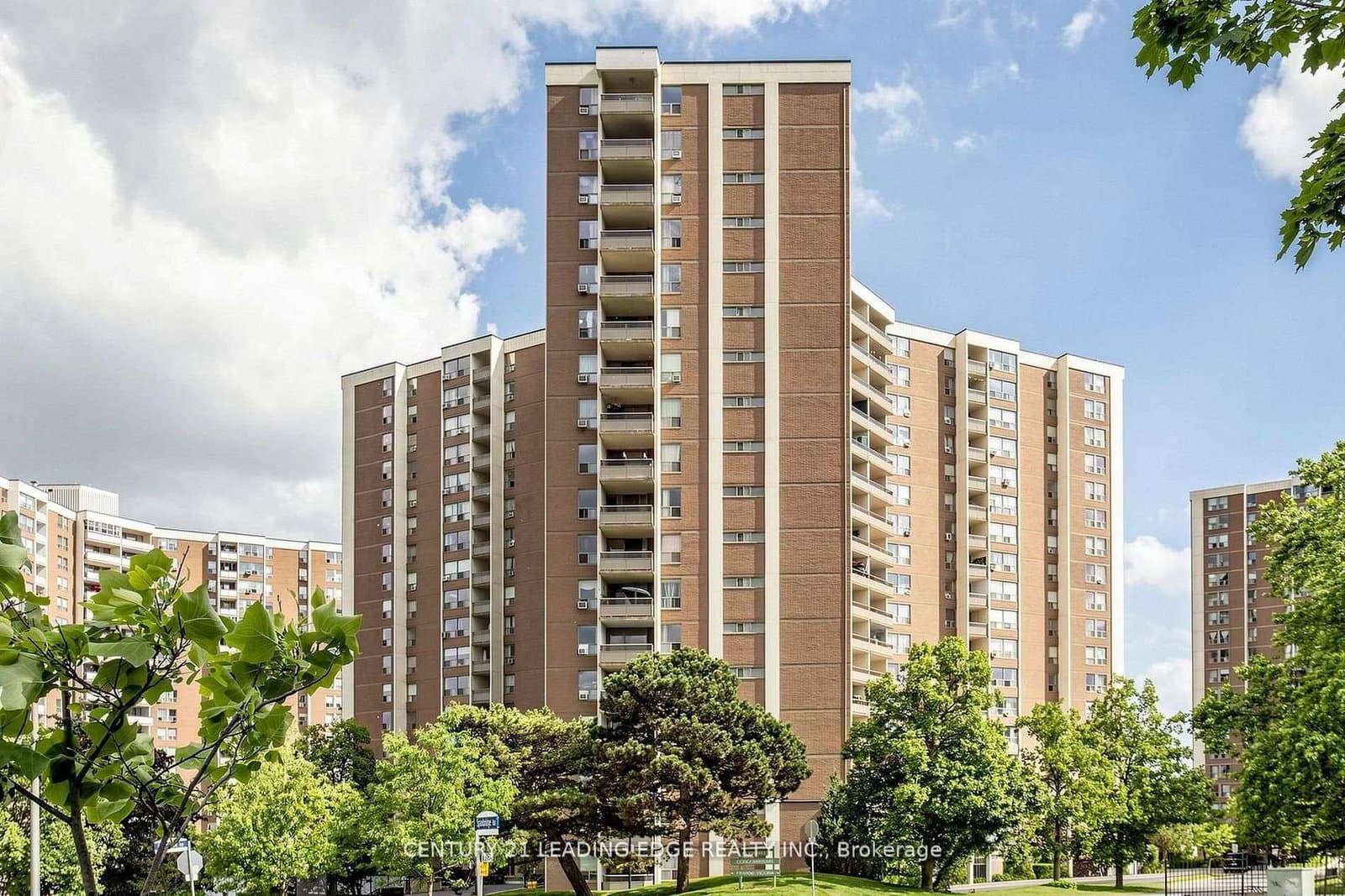 5 Vicora Linkway, Unit 304 thumbnail 6