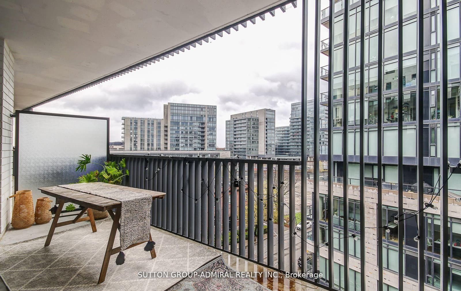 41 Dovercourt Road, Unit 602 thumbnail 12