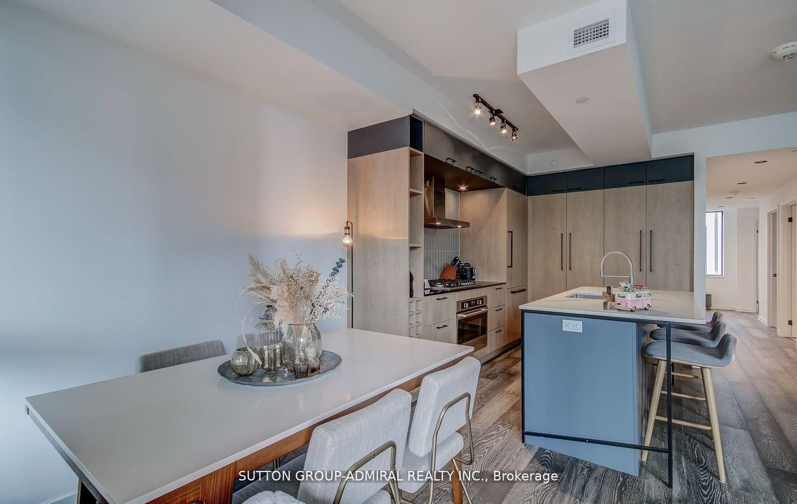 41 Dovercourt Road, Unit 602 thumbnail 7