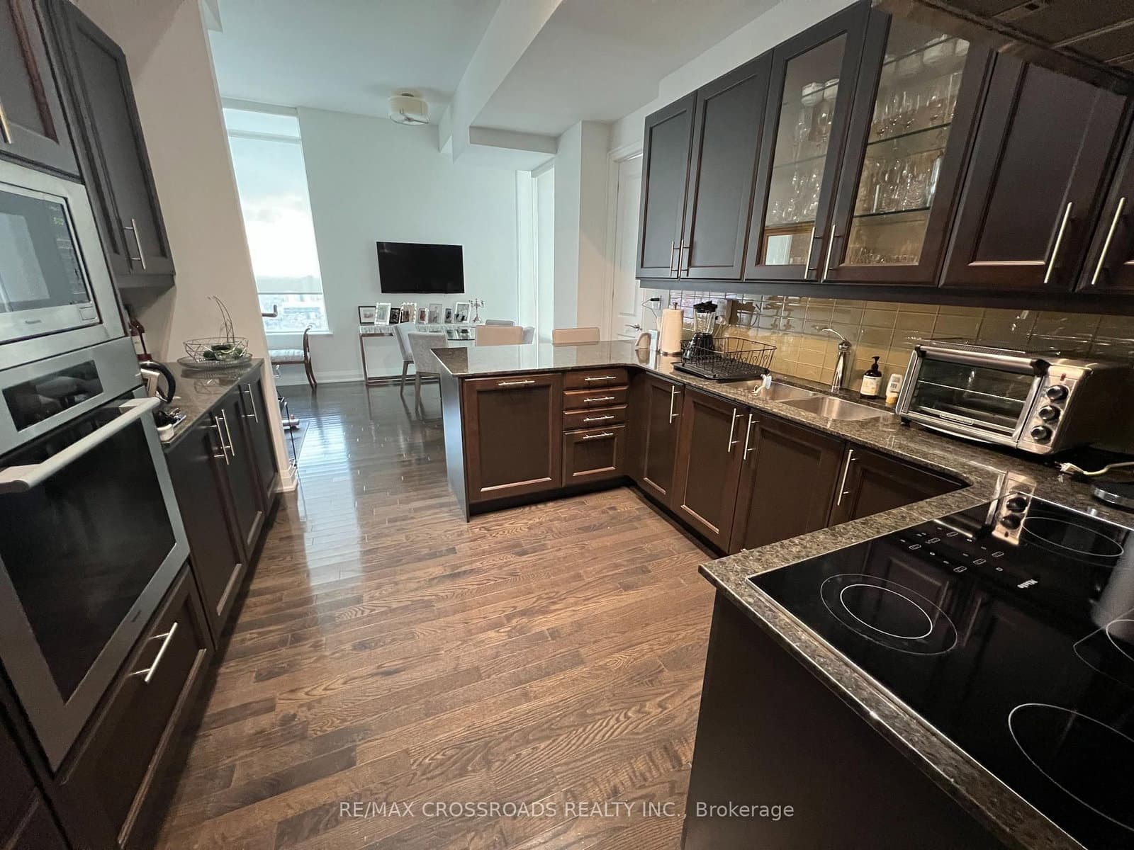 1 Bedford Road, Unit 3003 thumbnail 5