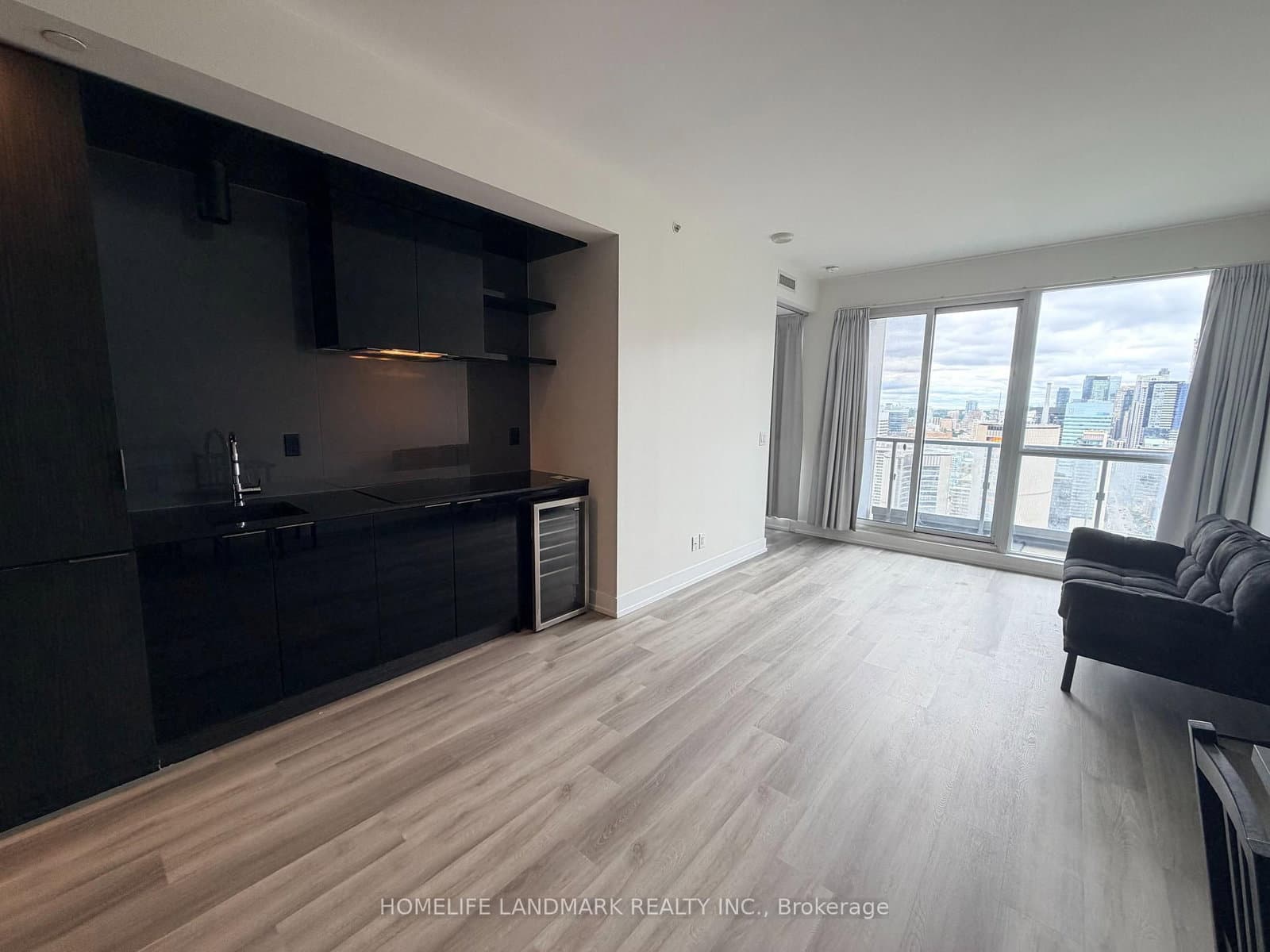 70 Temperance Street, Unit 3701 thumbnail 7