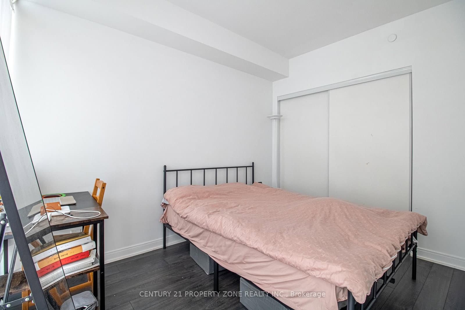 50 Charles Street E, Unit 1007 thumbnail 11