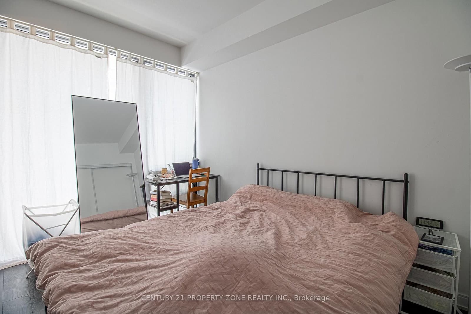 50 Charles Street E, Unit 1007 thumbnail 12