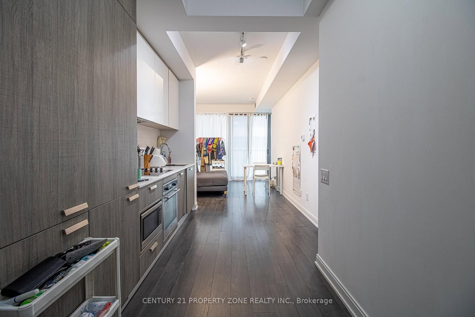 50 Charles Street E, Unit 1007 thumbnail 4