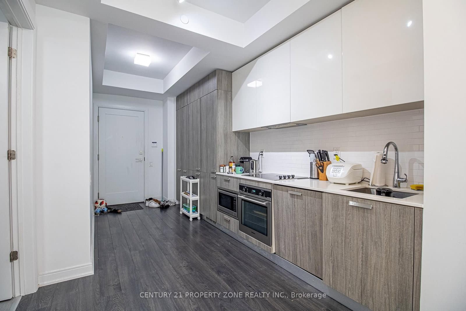 50 Charles Street E, Unit 1007 thumbnail 7
