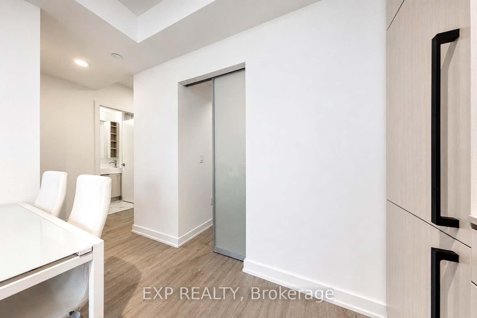 252 Church Street, Unit 5012 thumbnail 15