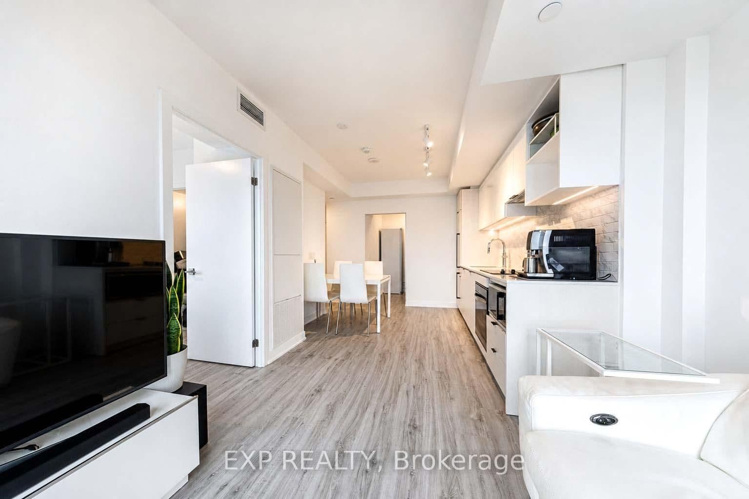 252 Church Street, Unit 5012 thumbnail 8