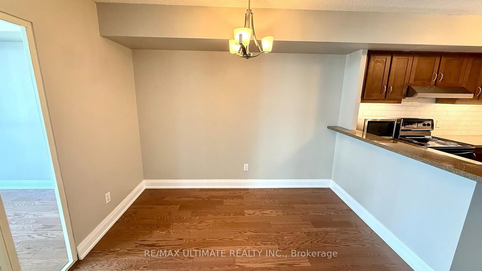 25 The Esplanade, Unit 913 thumbnail 21