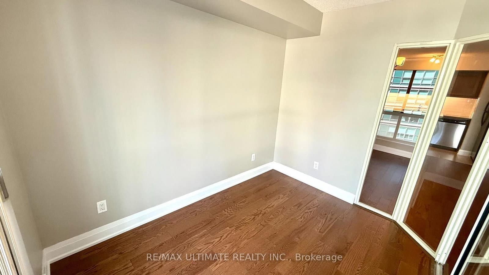 25 The Esplanade, Unit 913 thumbnail 29