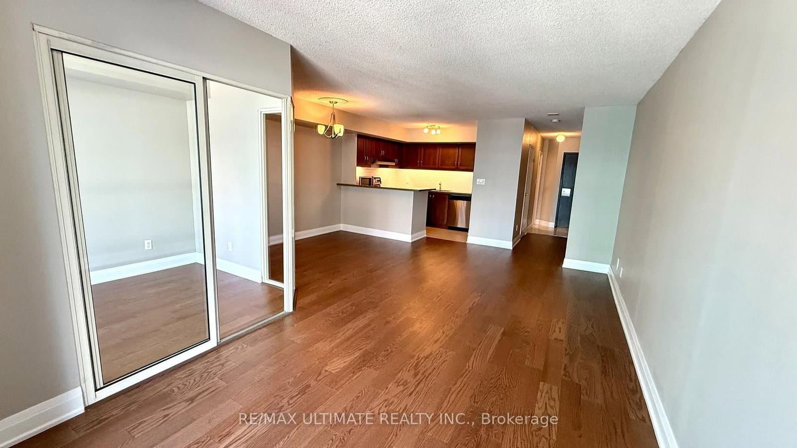 25 The Esplanade, Unit 913 thumbnail 30