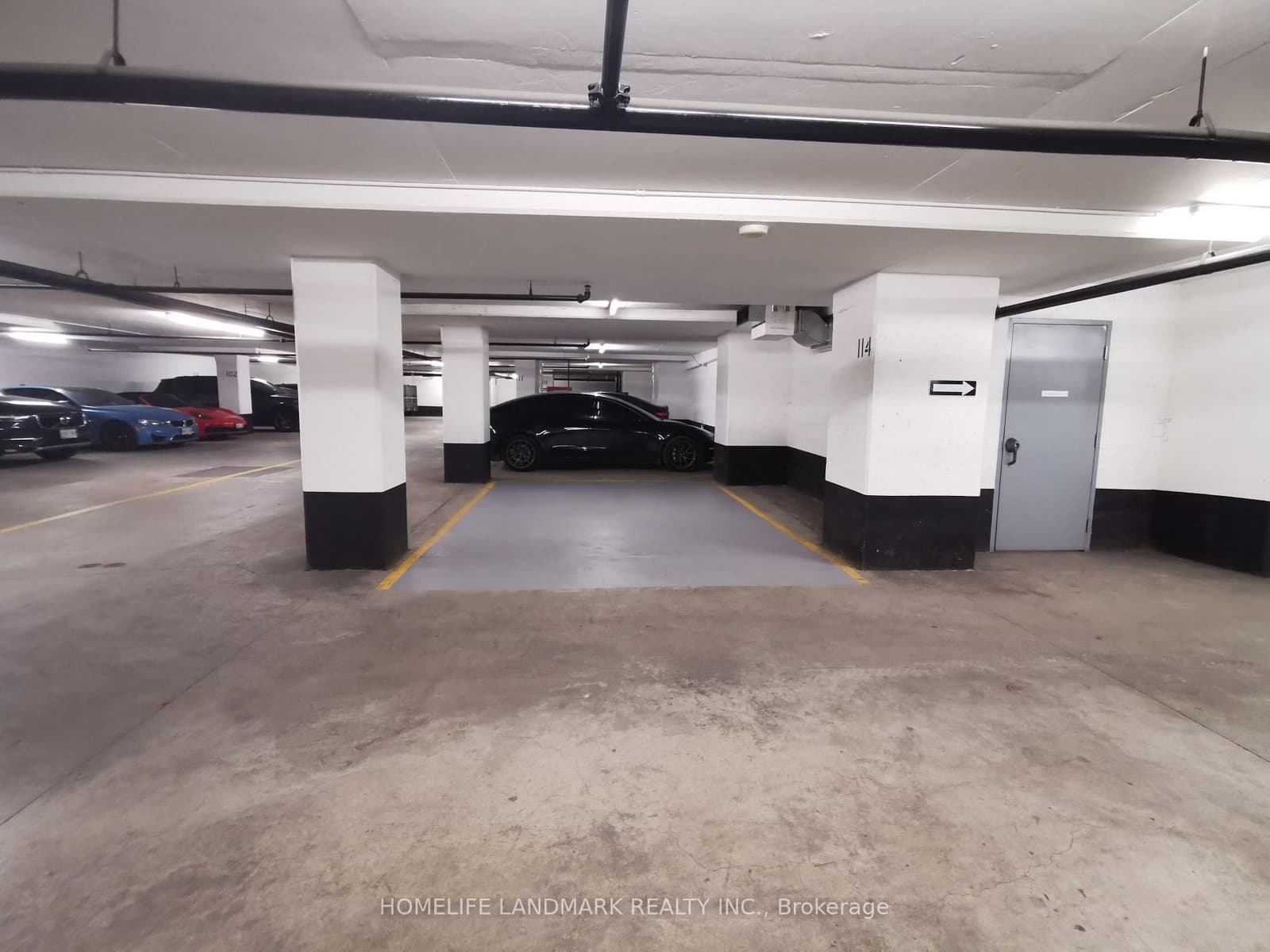 11 Wellesley Street W, Unit P114 thumbnail 3