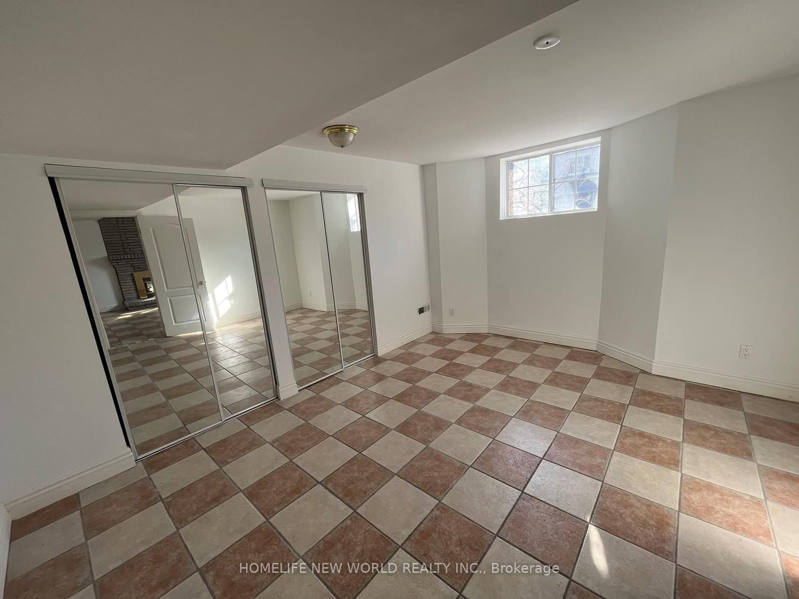 298 Mckee Avenue, Unit Lower thumbnail 7