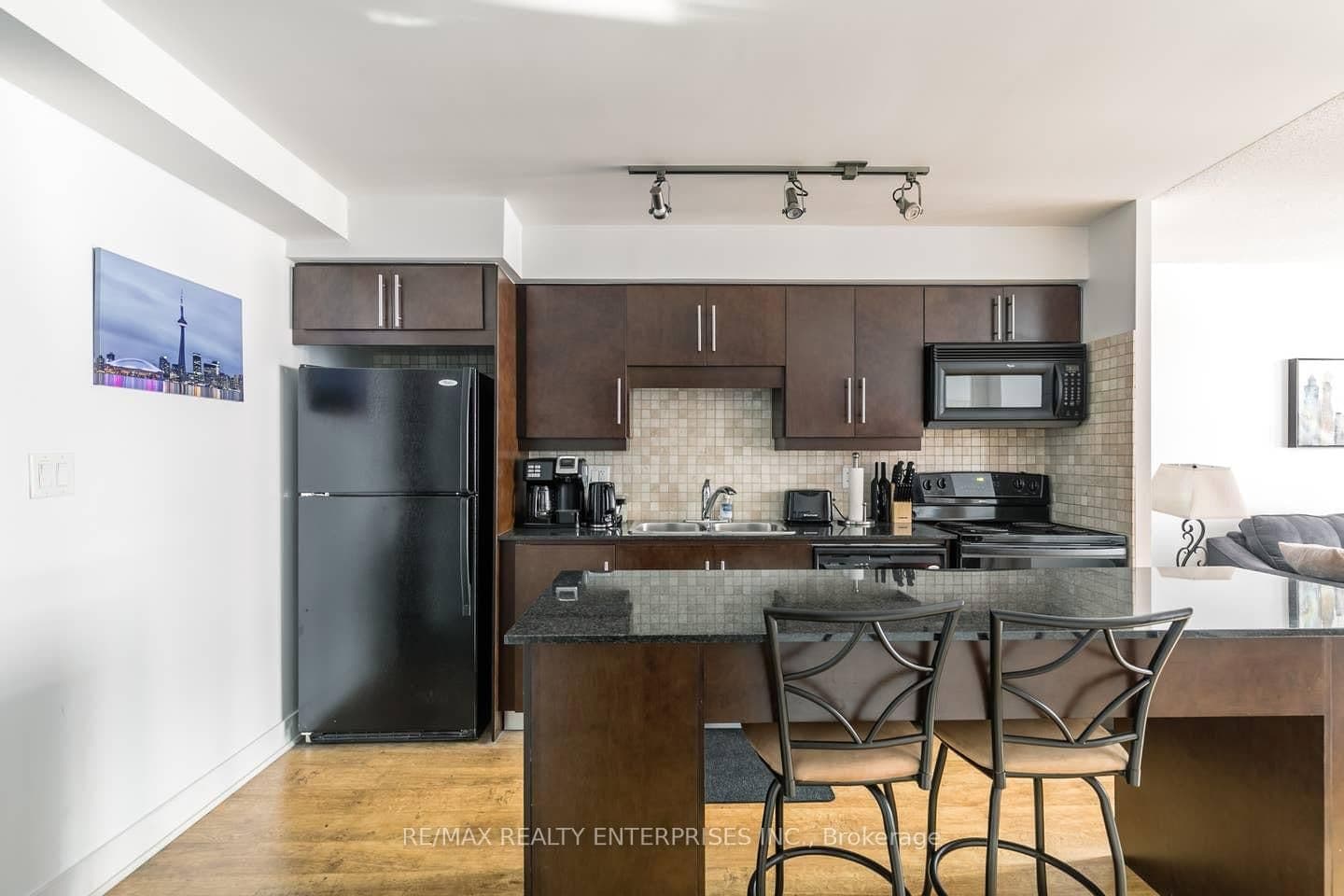 20 Blue Jays Way, Unit 1109 thumbnail 24