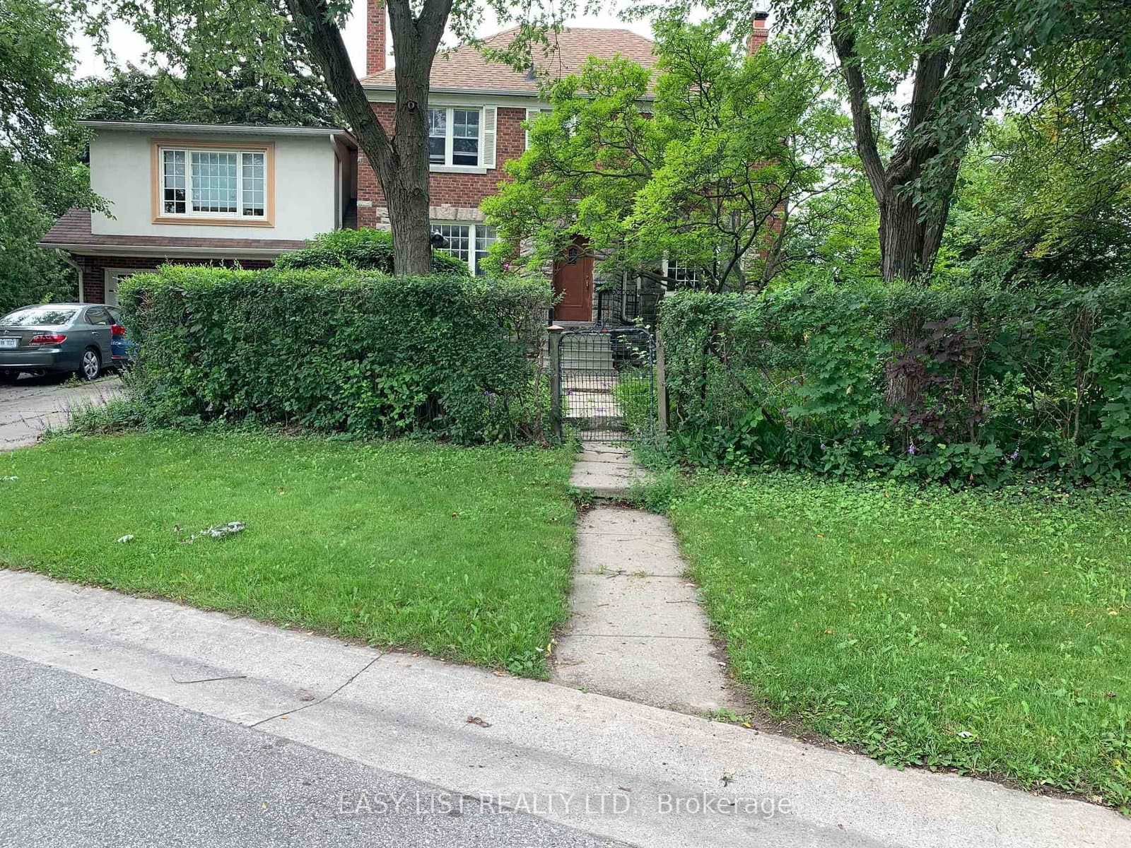 205 Ridley Boulevard - Image 1