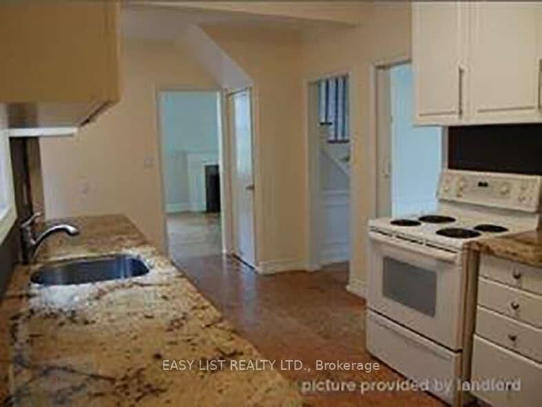 205 Ridley Boulevard thumbnail 23