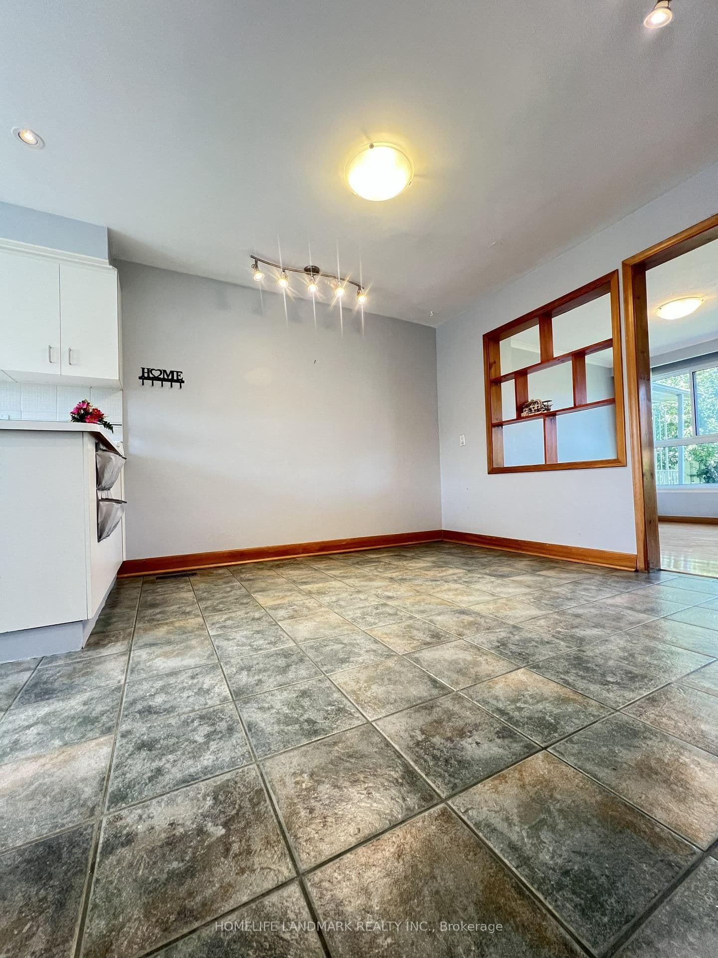 27 Tillplain Road thumbnail 6