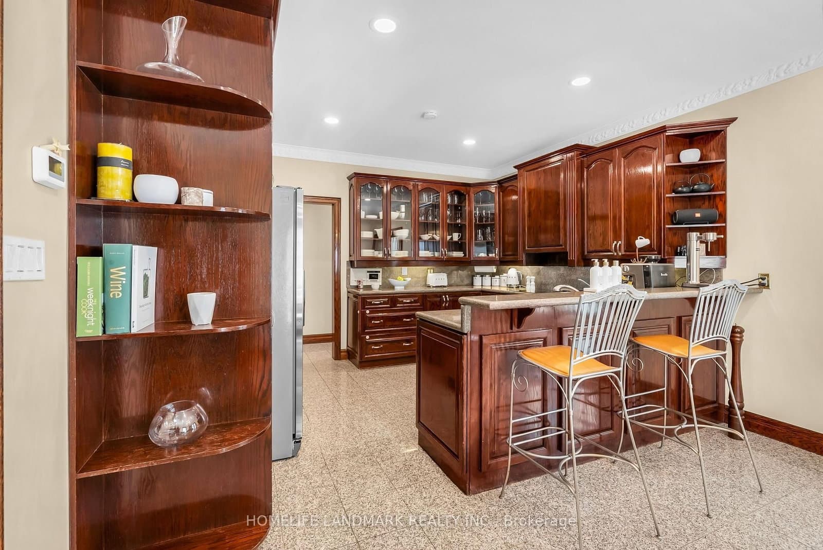 193 Codsell Avenue thumbnail 16