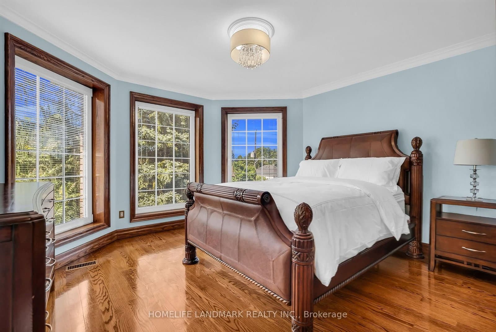 193 Codsell Avenue thumbnail 33