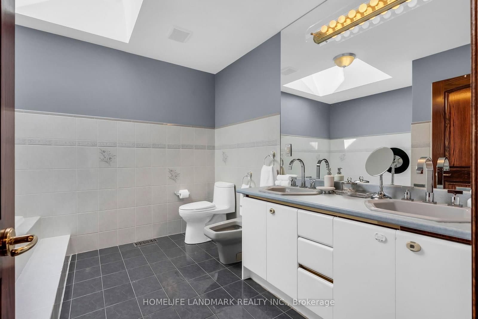 193 Codsell Avenue thumbnail 34