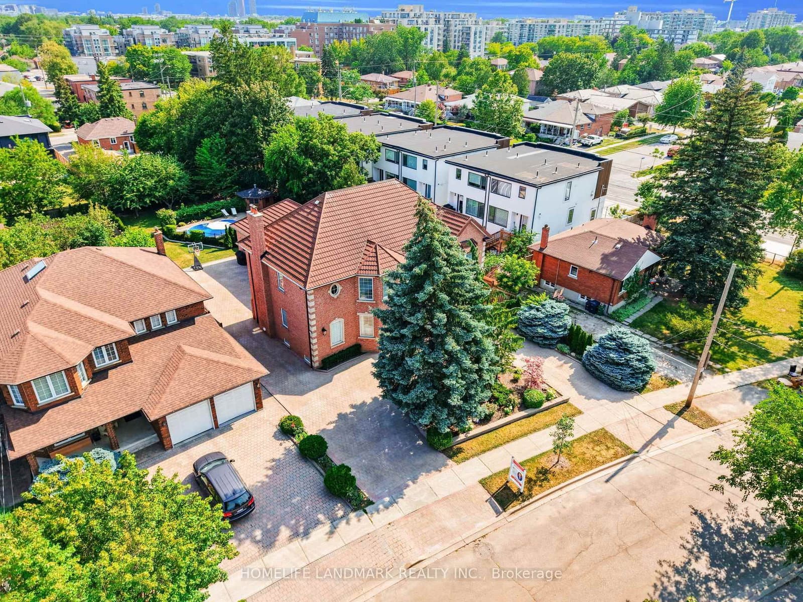193 Codsell Avenue thumbnail 5