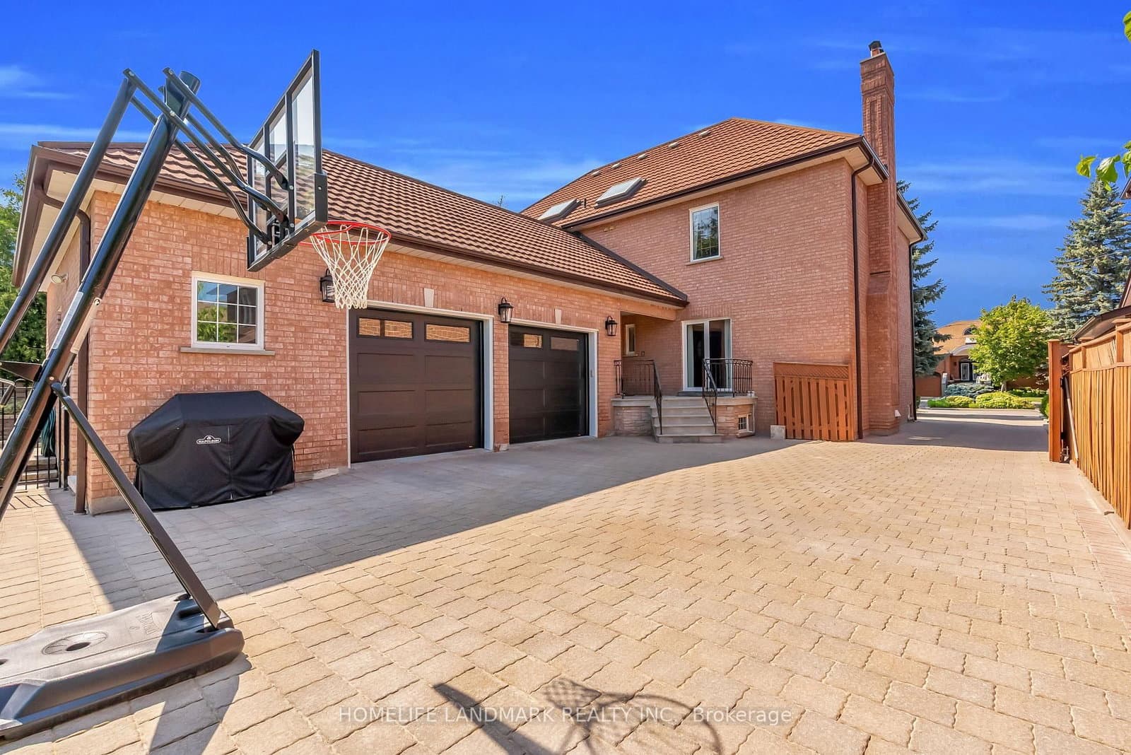 193 Codsell Avenue thumbnail 8
