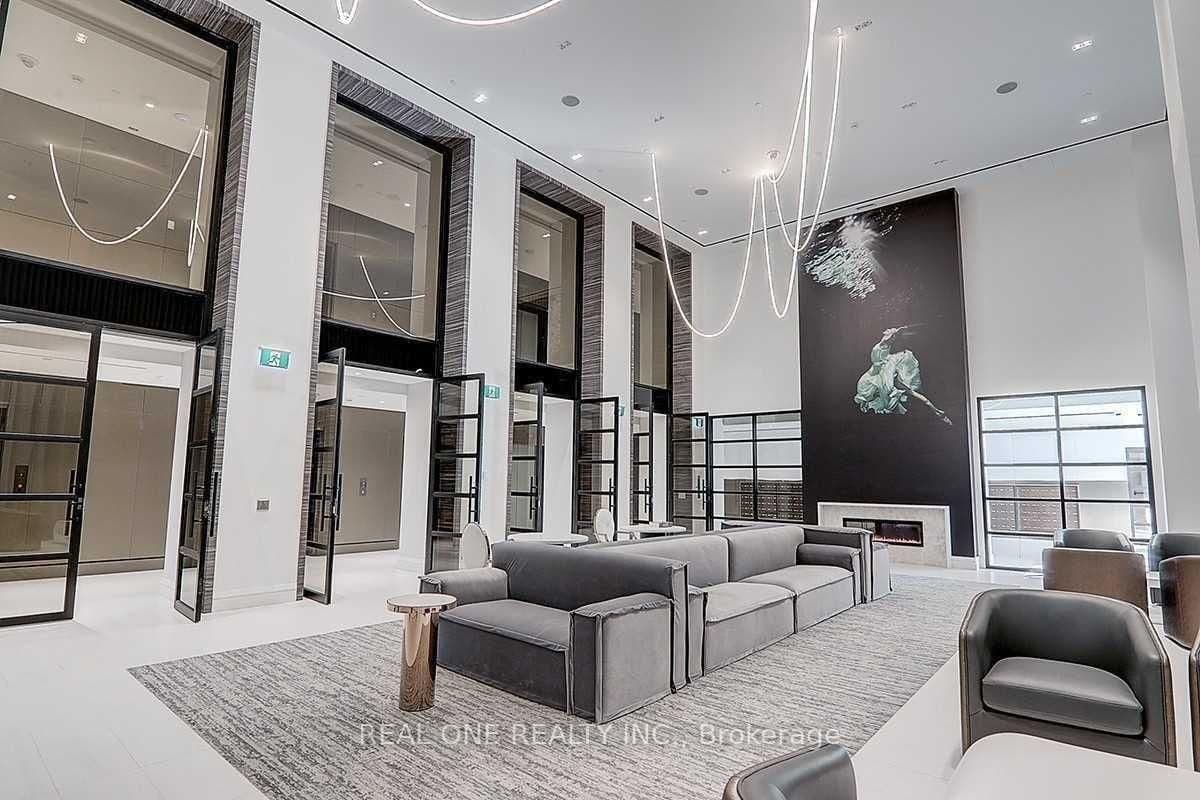 39 Roehampton Avenue, Unit 1709 thumbnail 4
