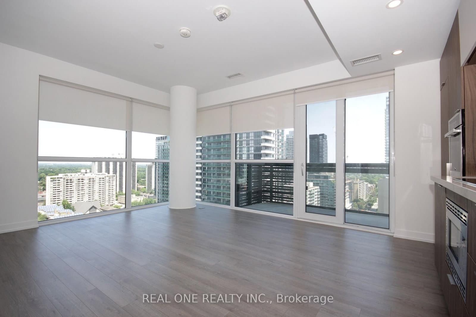 39 Roehampton Avenue, Unit 1709 thumbnail 8