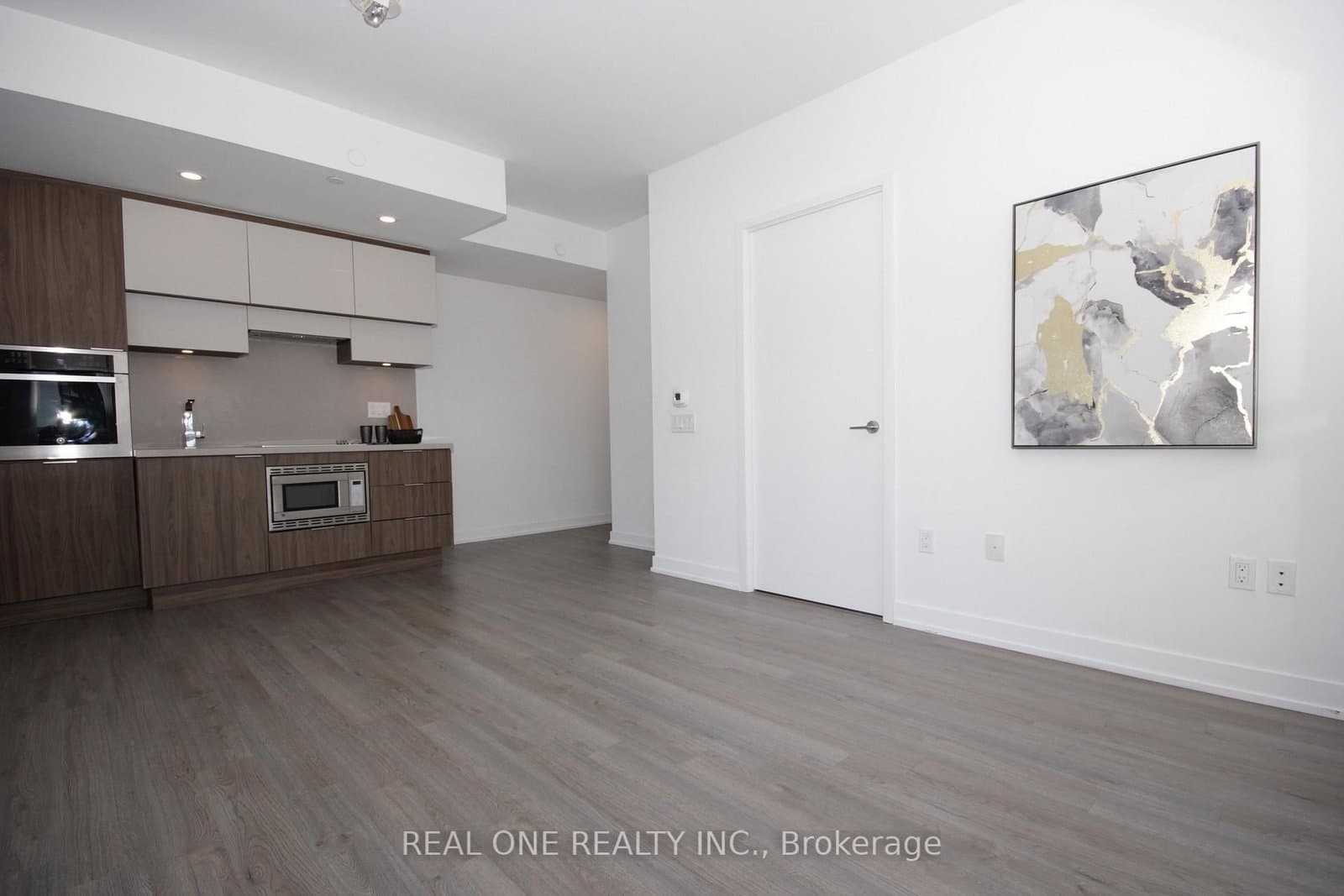 39 Roehampton Avenue, Unit 1709 thumbnail 9