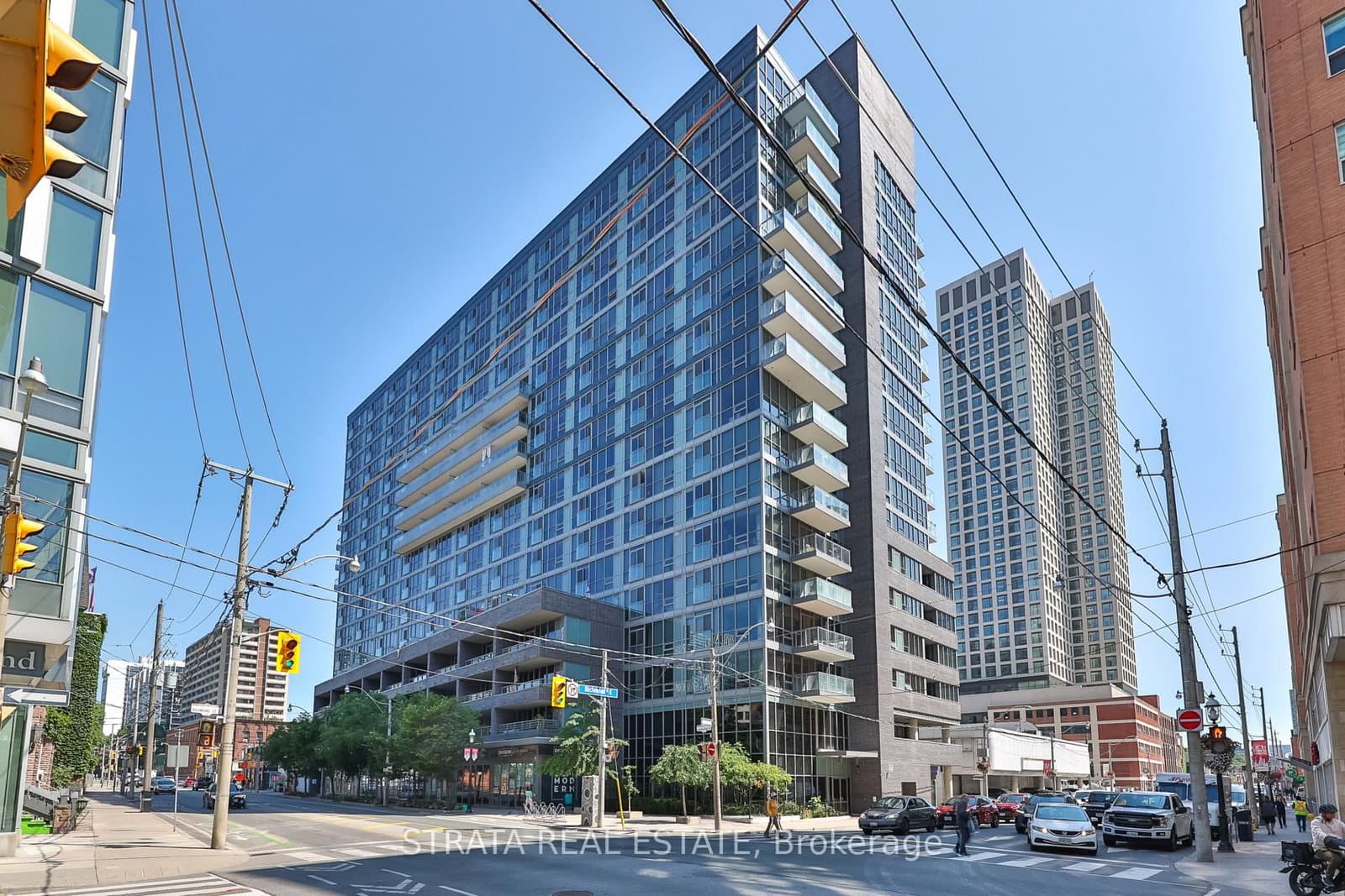 #615 - 320 Richmond Street E