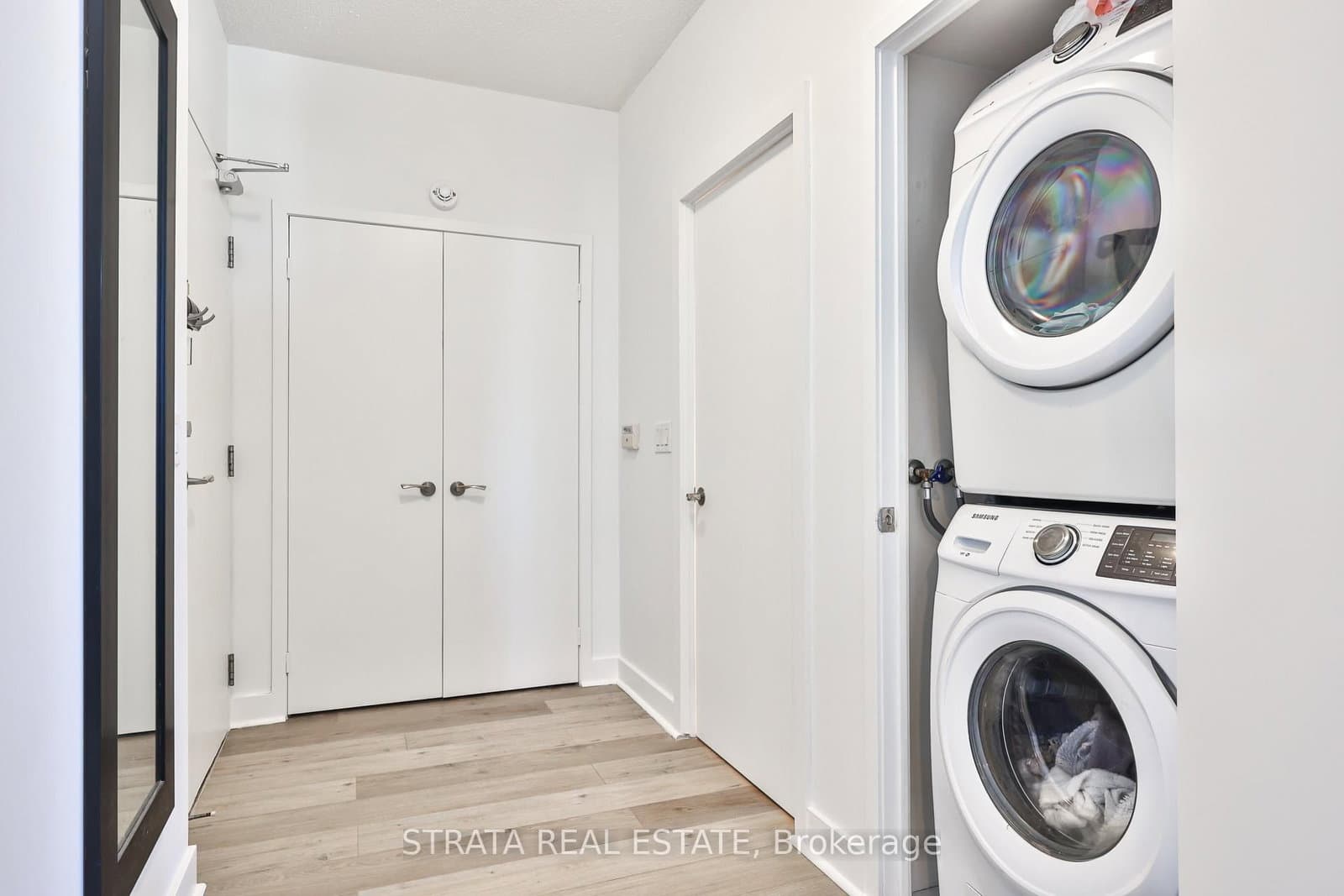 320 Richmond Street E, Unit 615 thumbnail 29