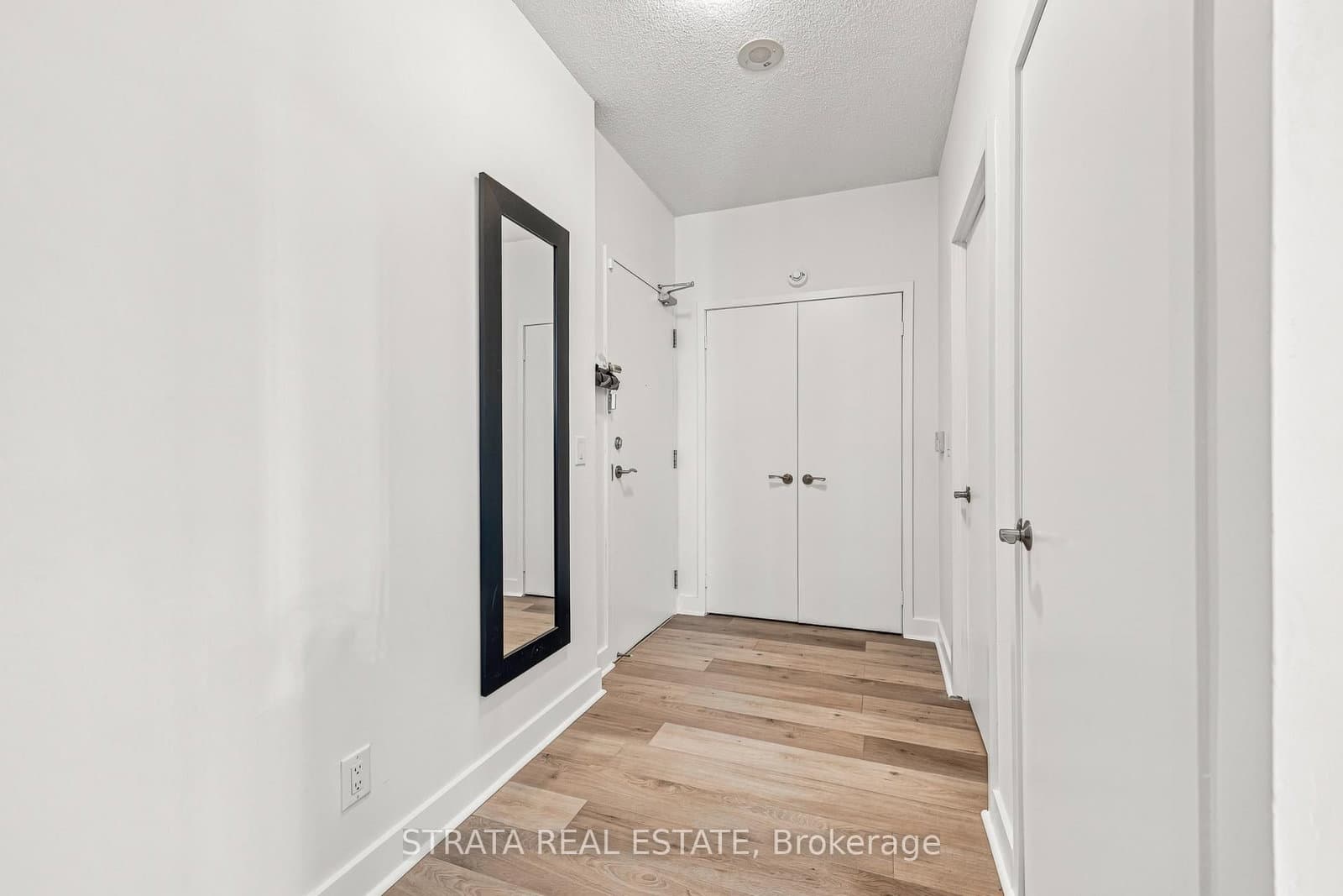 320 Richmond Street E, Unit 615 thumbnail 30