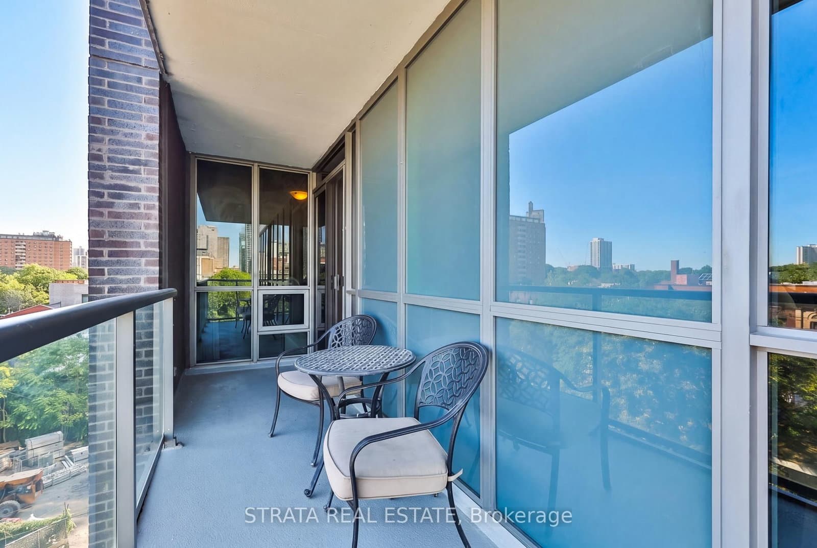 320 Richmond Street E, Unit 615 thumbnail 31