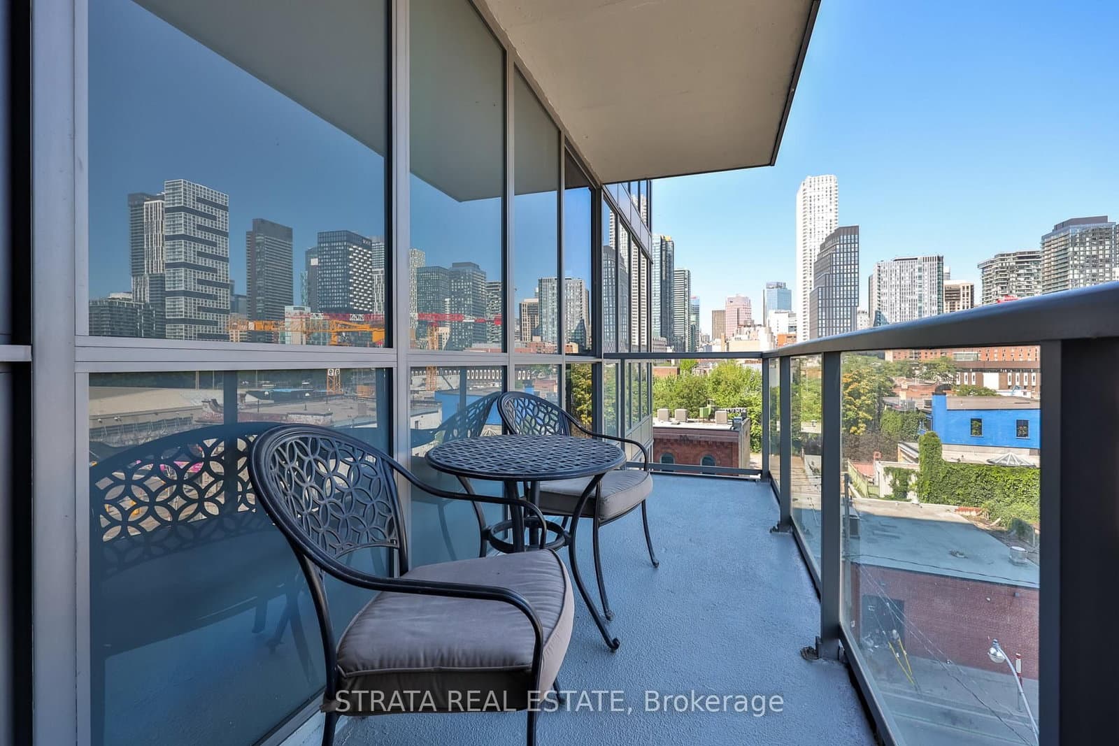 320 Richmond Street E, Unit 615 thumbnail 32