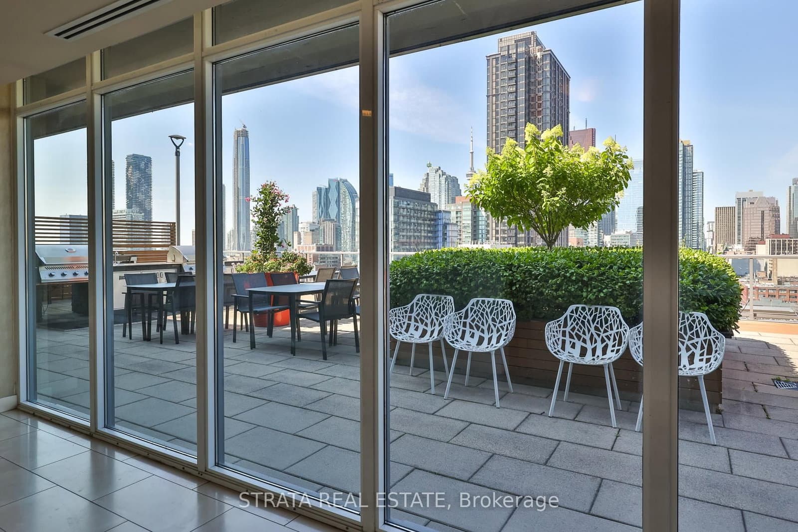 320 Richmond Street E, Unit 615 thumbnail 36