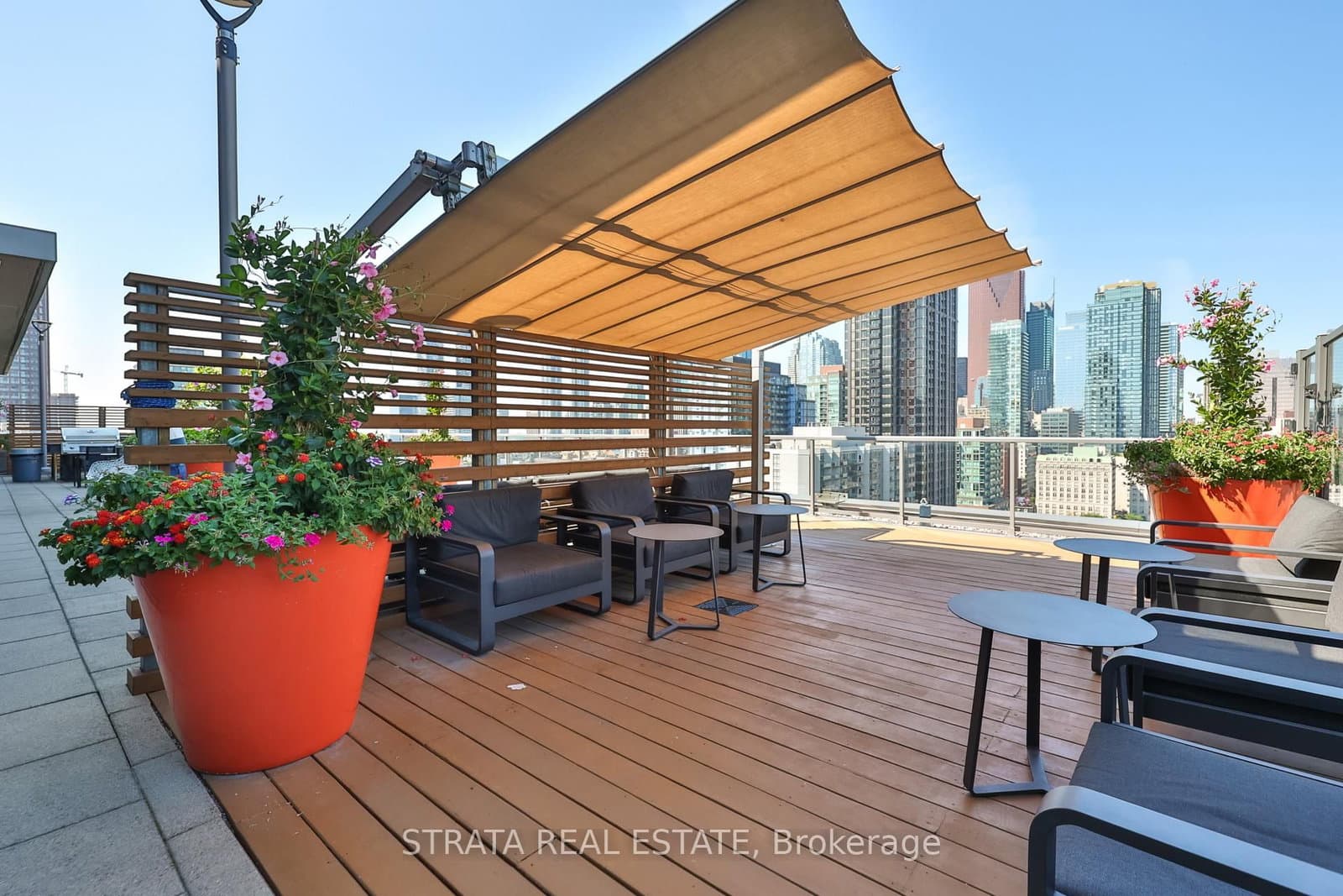 320 Richmond Street E, Unit 615 thumbnail 37