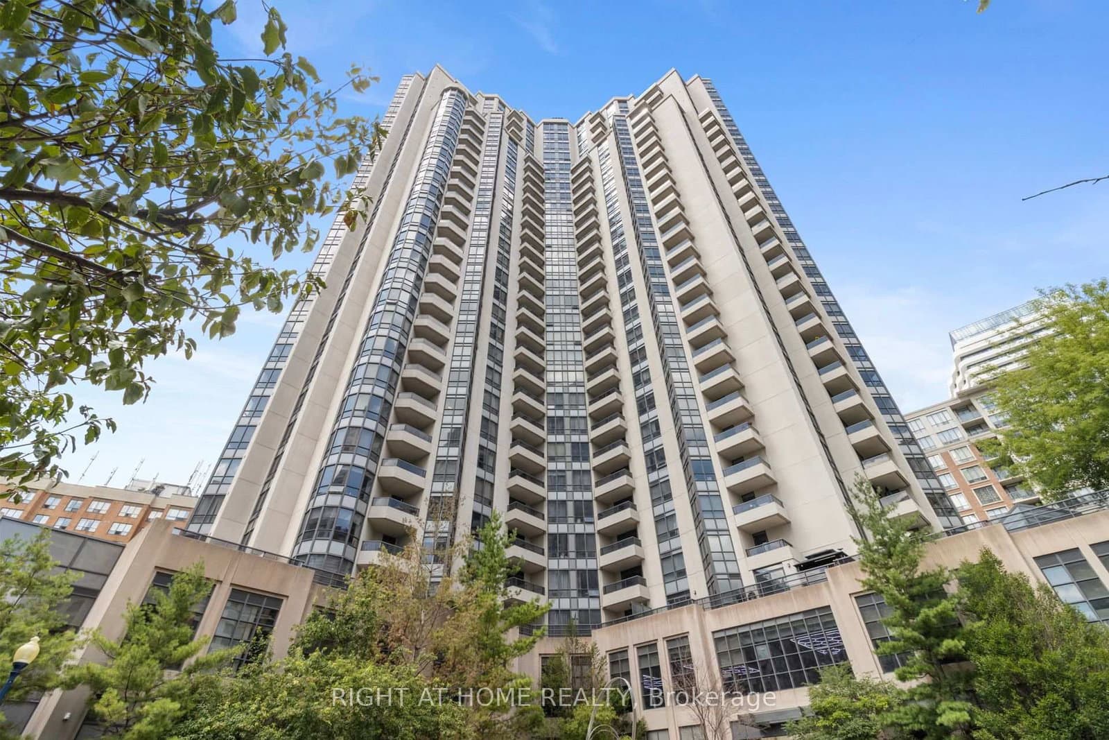 500 Doris Avenue, Unit TH1 thumbnail 2