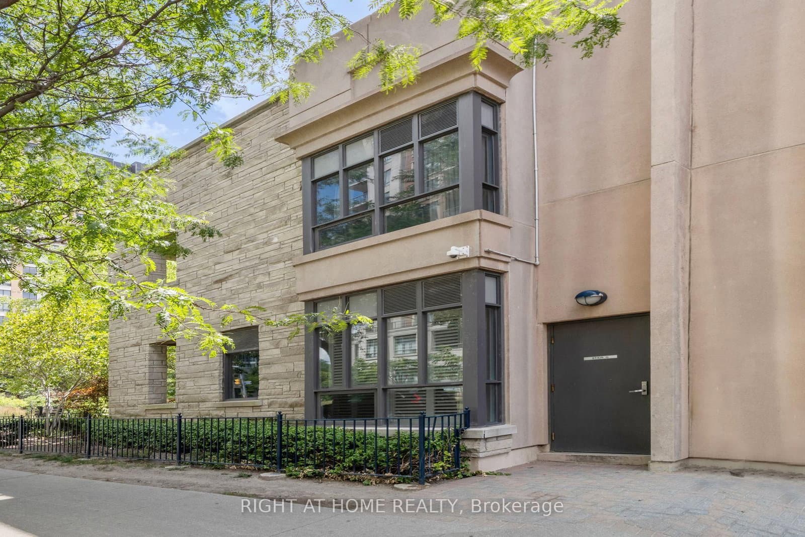 500 Doris Avenue, Unit TH1 thumbnail 5